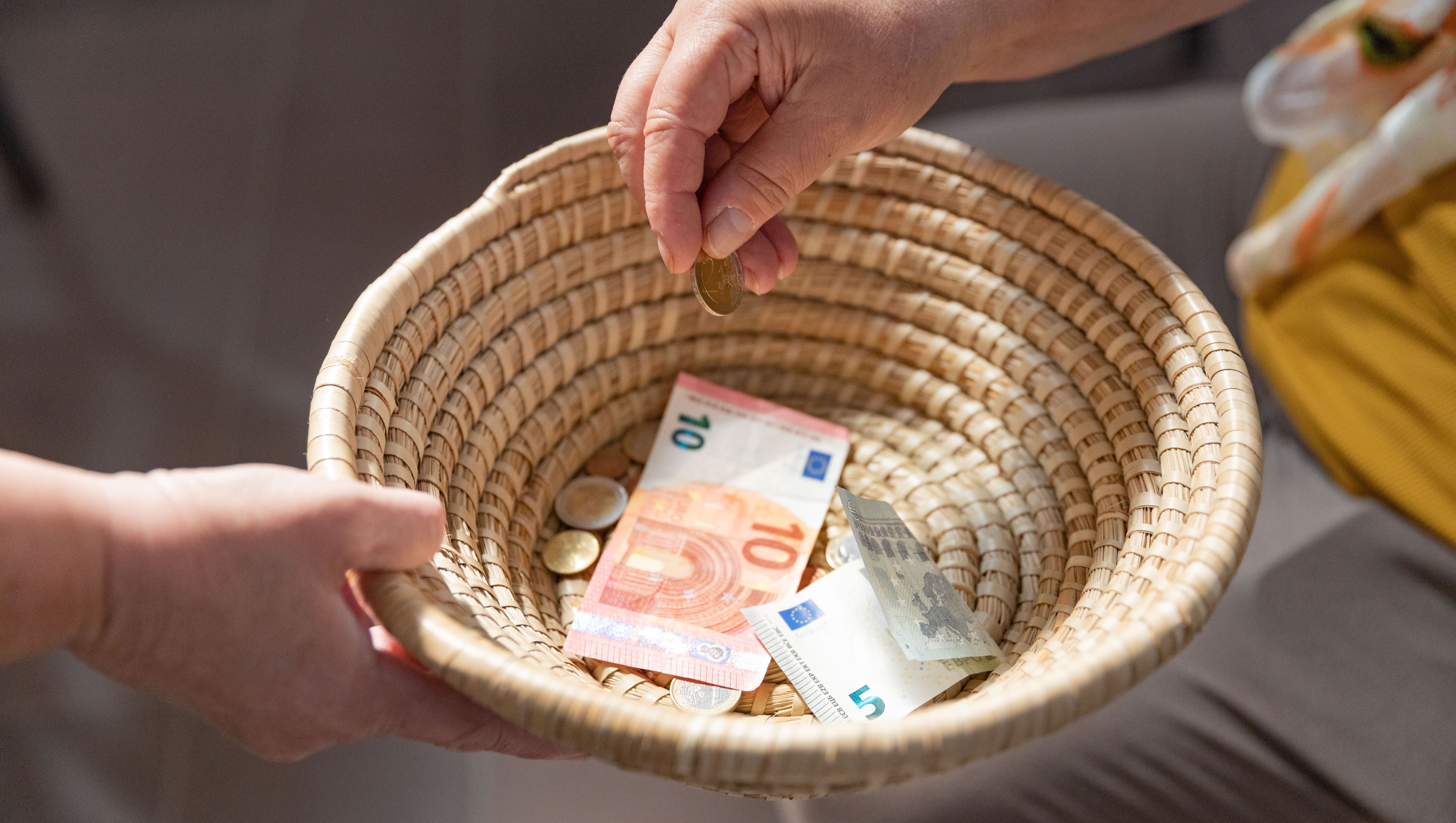 Spenden; Foto: Fundus