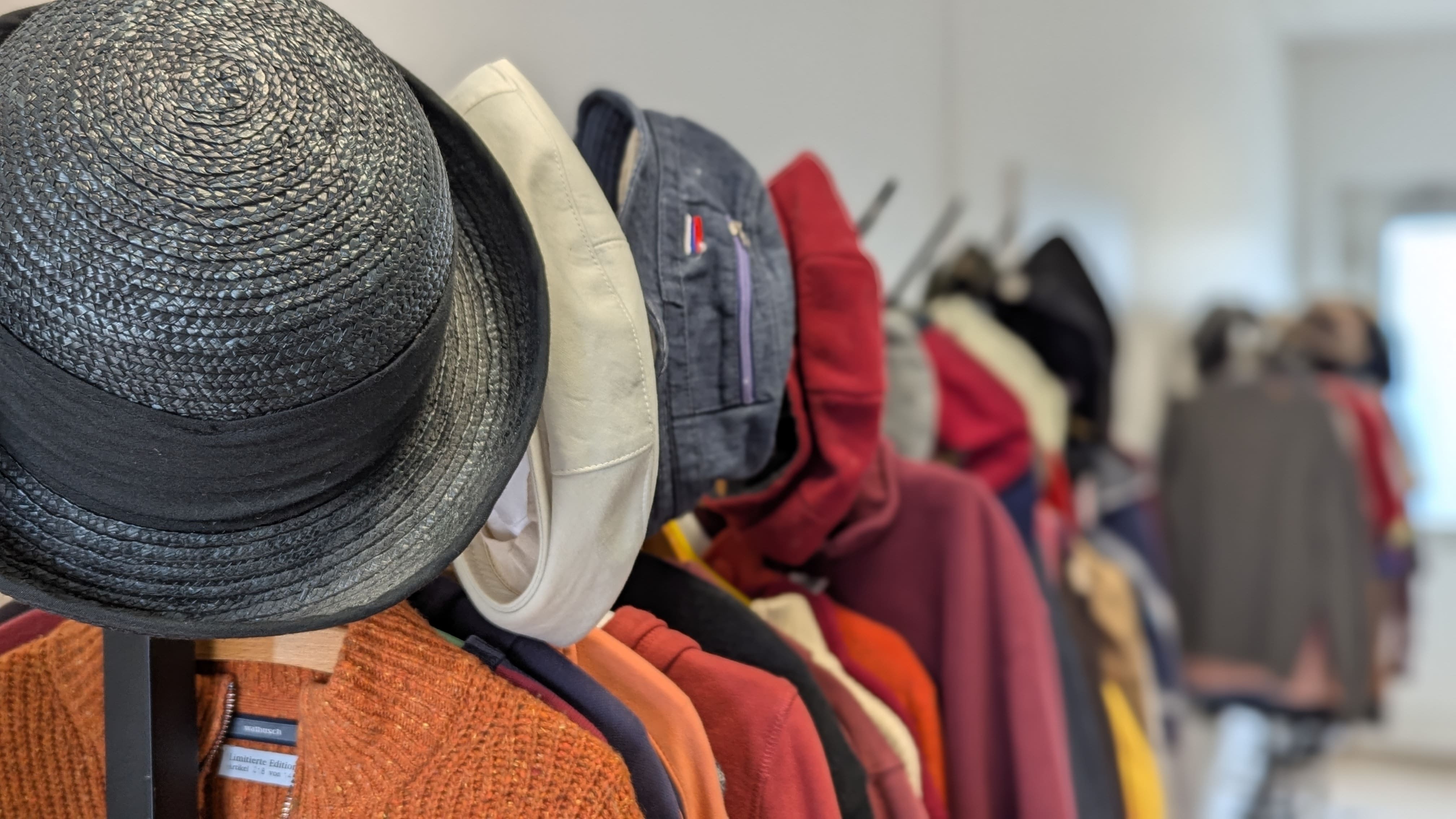 Hilfe finden, Foto: evdus