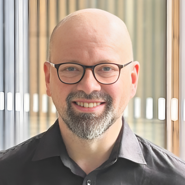 Dr. Marco Sorace
