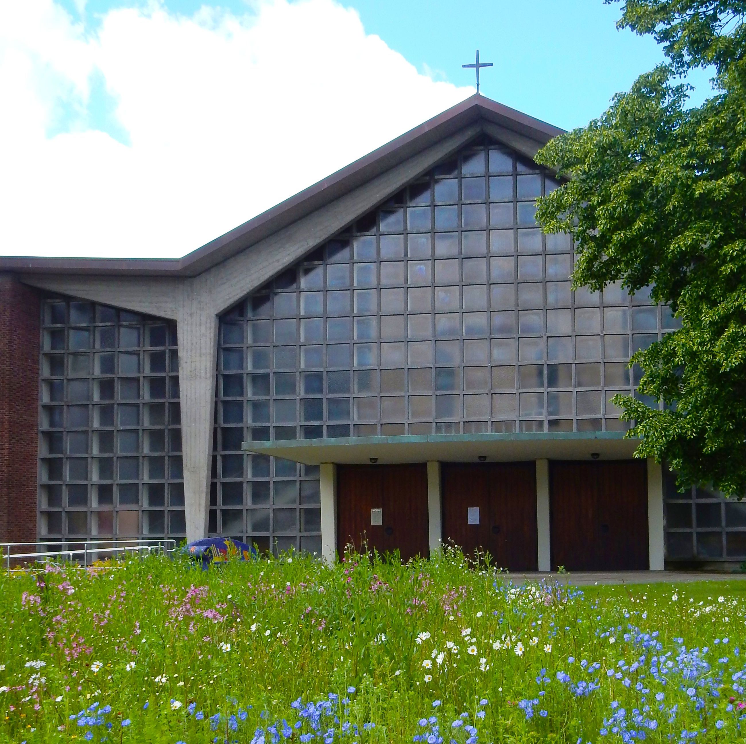 Evangelische Klarenbachkirche; Foto: Hartmut Wölk
