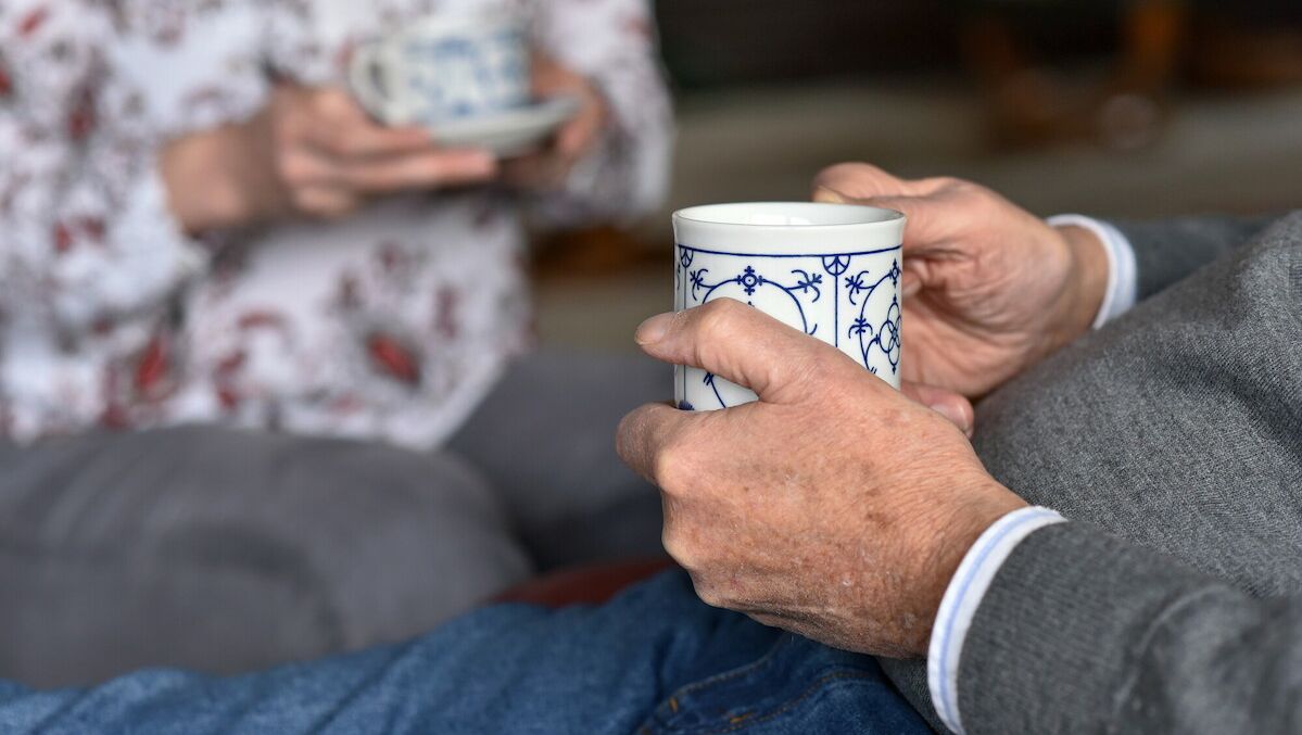 Zwei Personen im Gespräch; Foto: Fundus