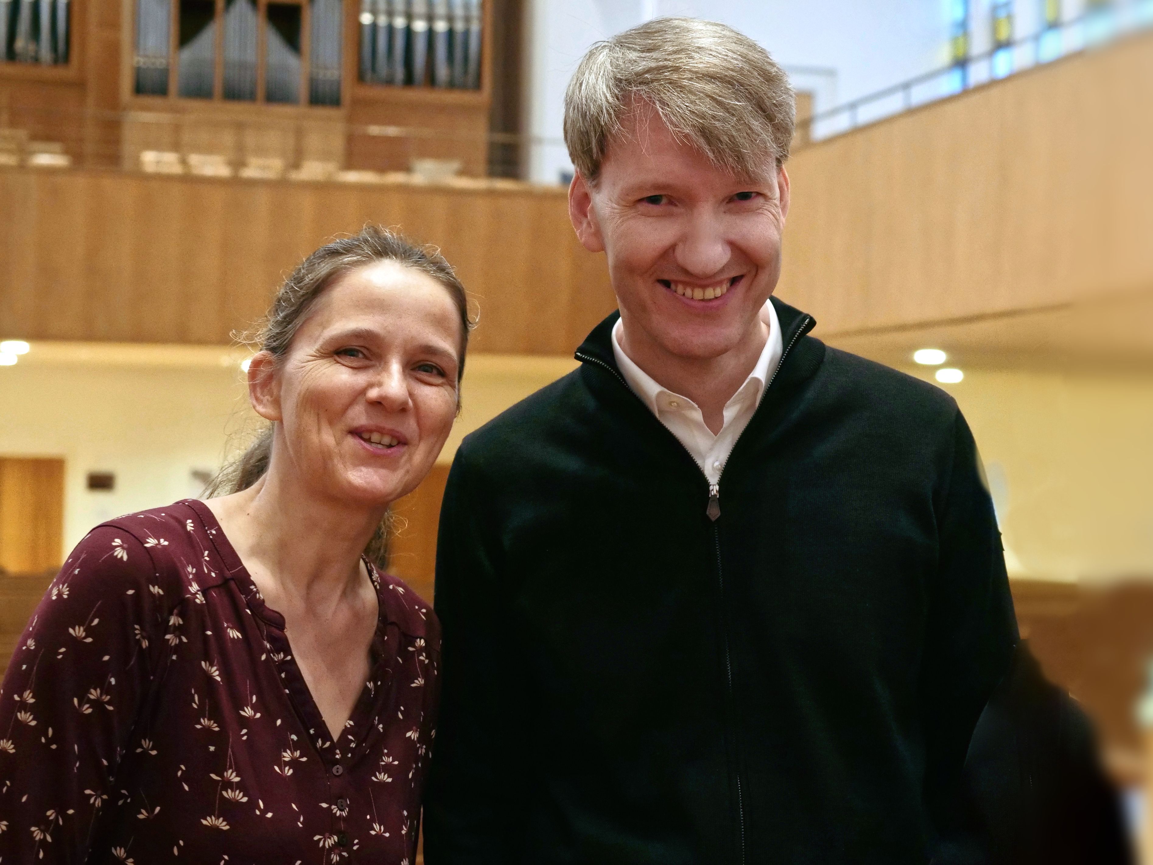 Kantorenteam in Emmaus: Rebecca Ferydoni und Karlfried Haas, Foto: Lars Schütt
