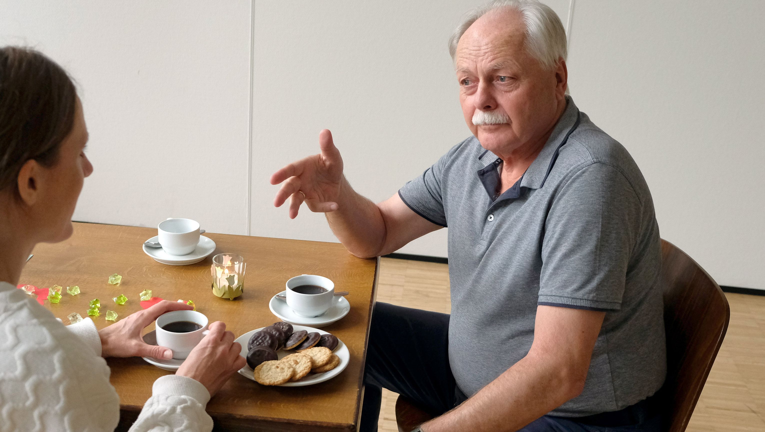 Trauercafé in der Kreuzkirche; Foto: Sergej Lepke