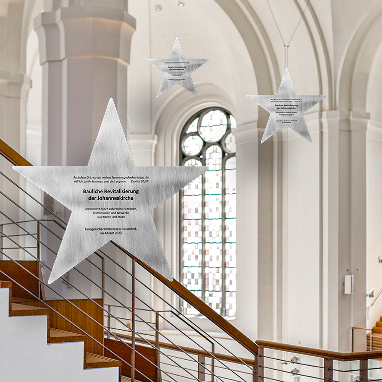 Sterne für die Johanneskirche; Foto: Martina Chardin